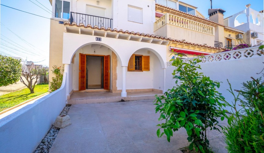 Återförsäljning - Apartment -
Torrevieja - El Chaparral