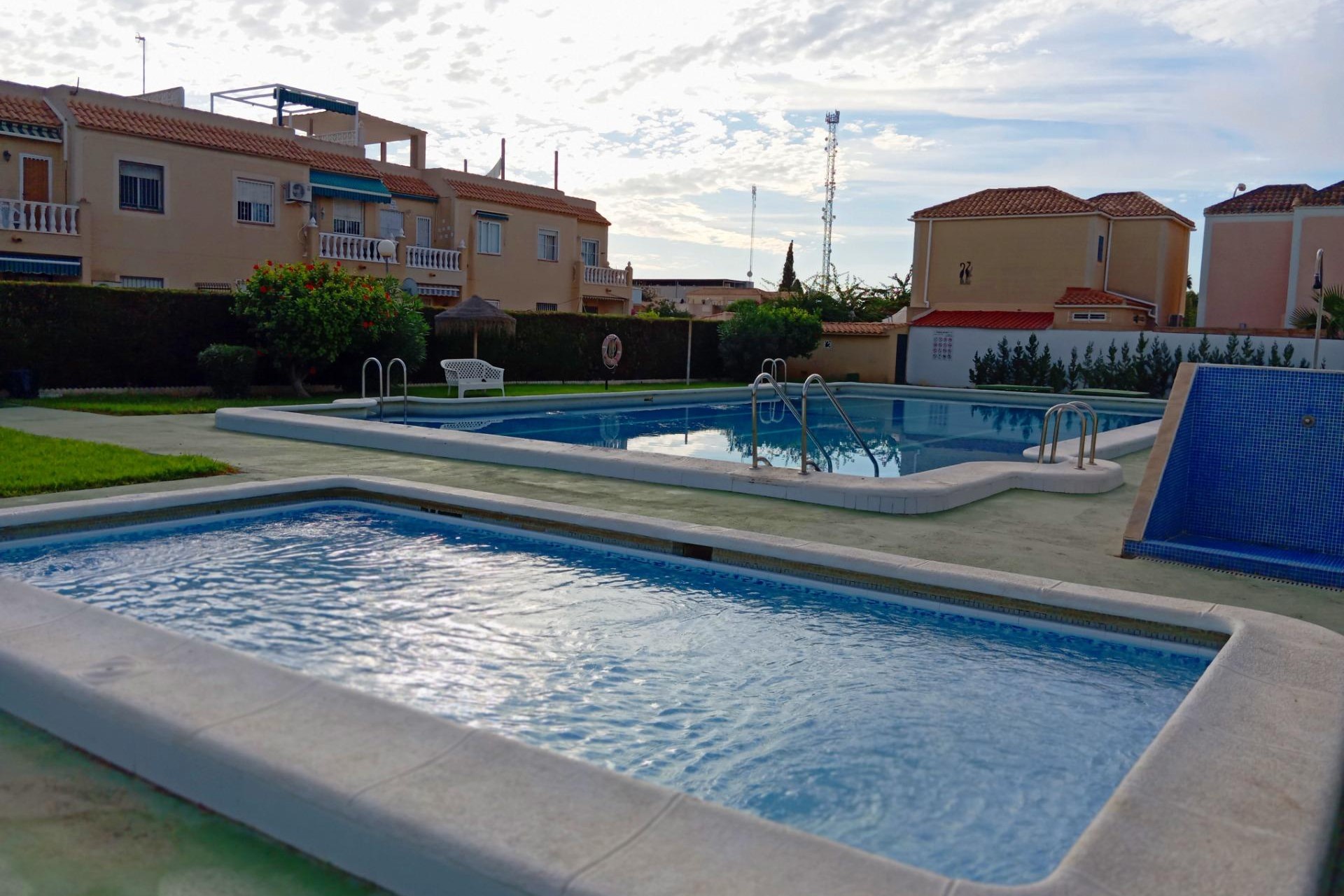 Återförsäljning - Apartment -
Torrevieja - El Limonar