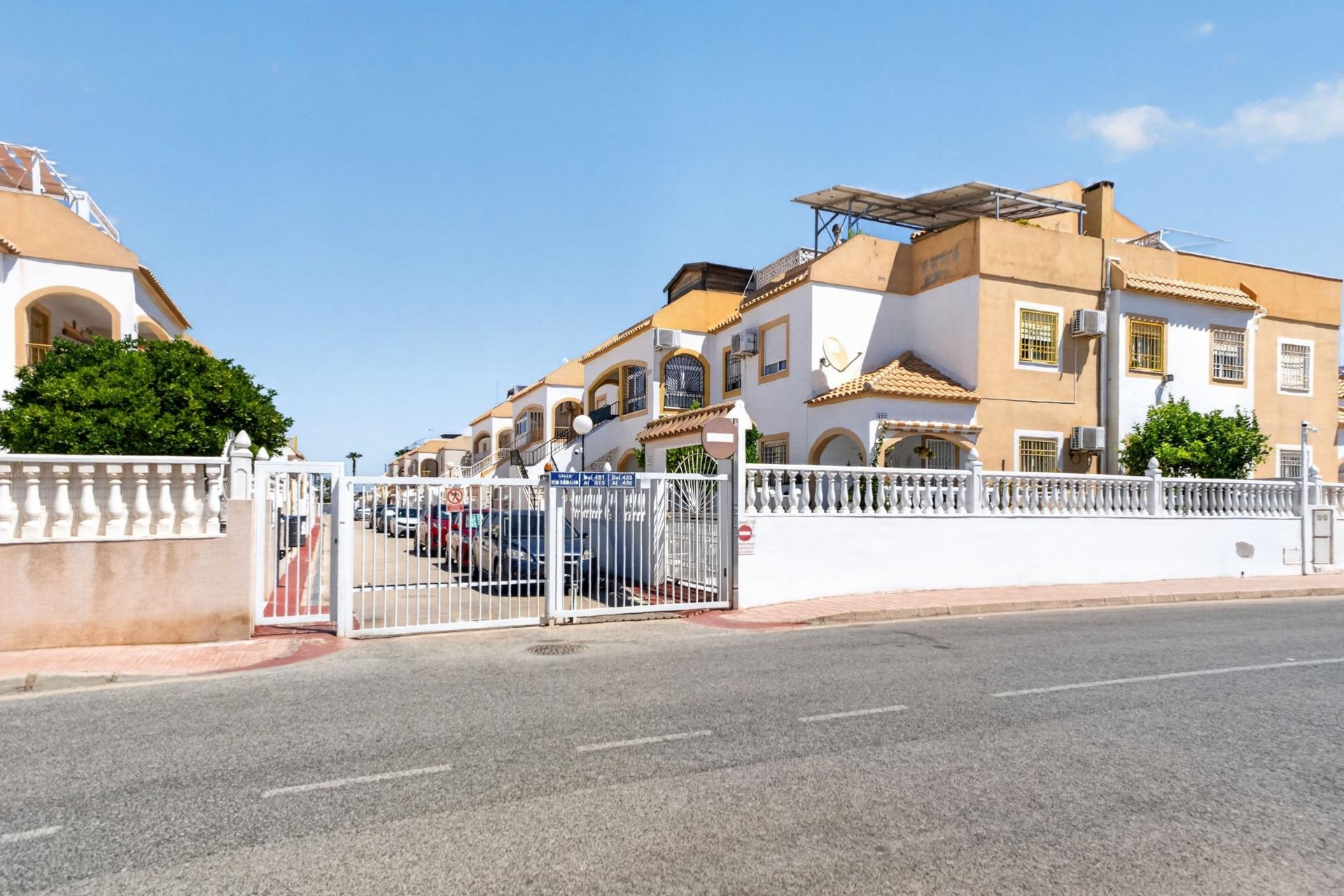 Återförsäljning - Apartment -
Torrevieja - El Limonar