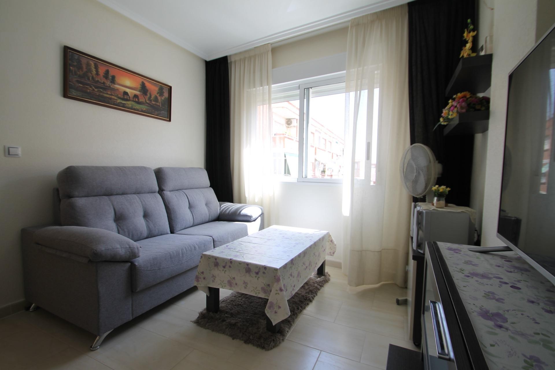 Återförsäljning - Apartment -
Torrevieja - El Molino