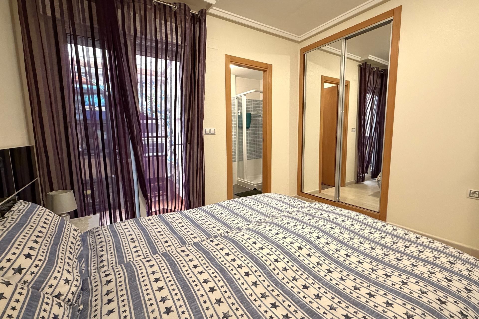 Återförsäljning - Apartment -
Torrevieja - El Molino