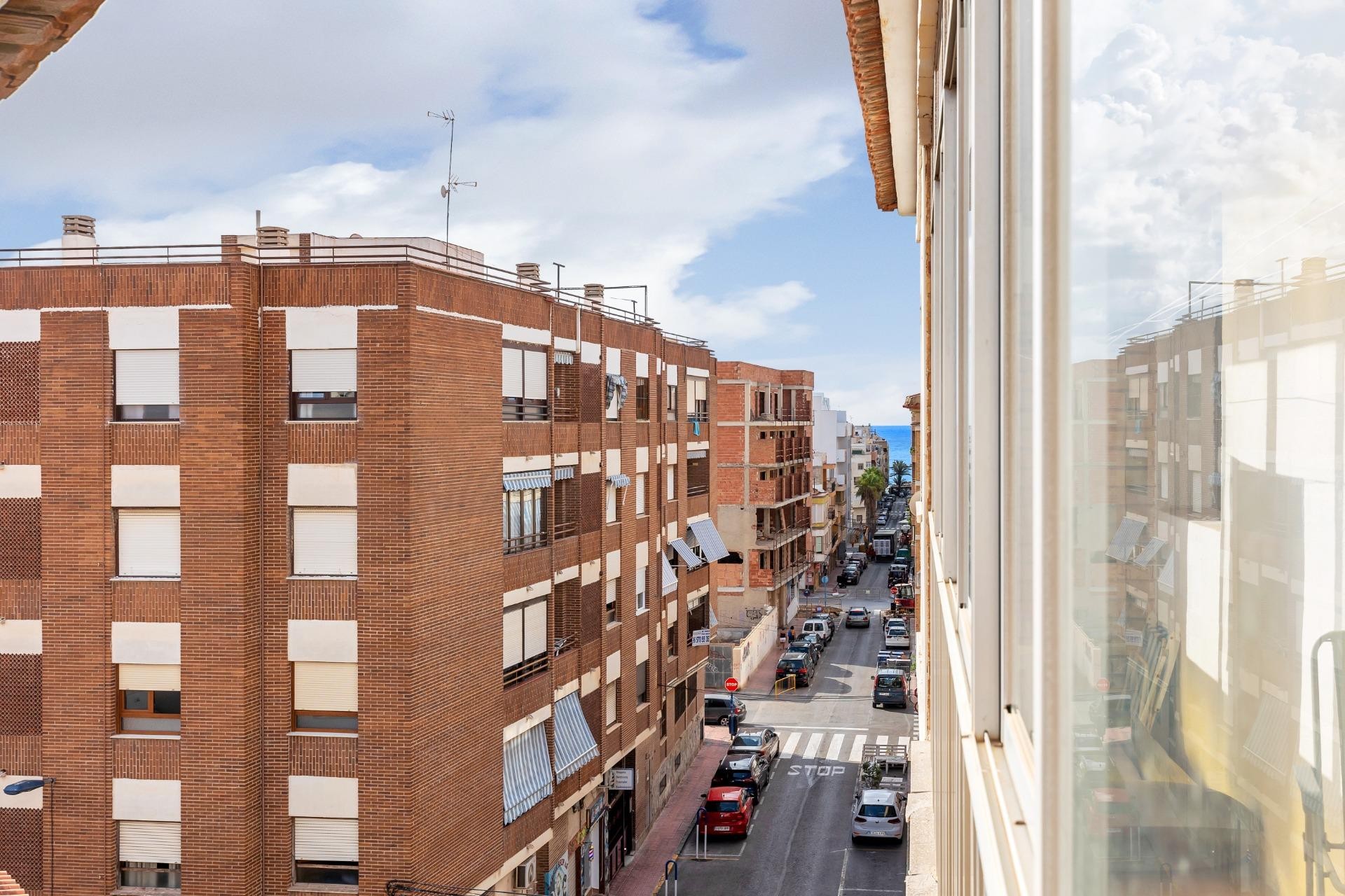 Återförsäljning - Apartment -
Torrevieja - Estacion De Autobuses