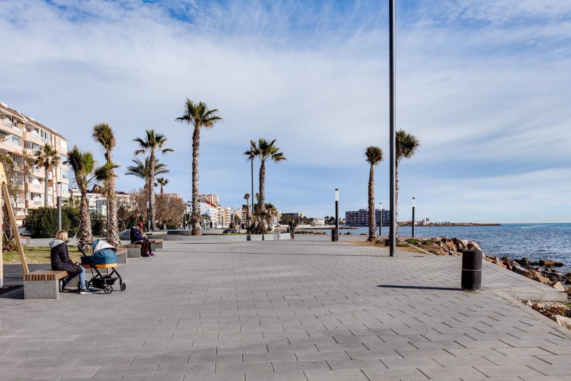 Återförsäljning - Apartment -
Torrevieja - Estacion De Autobuses