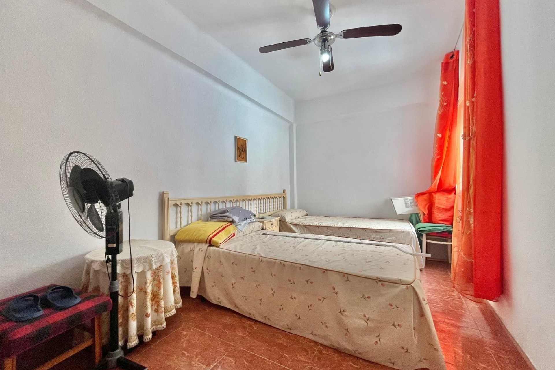 Återförsäljning - Apartment -
Torrevieja - Estacion De Autobuses