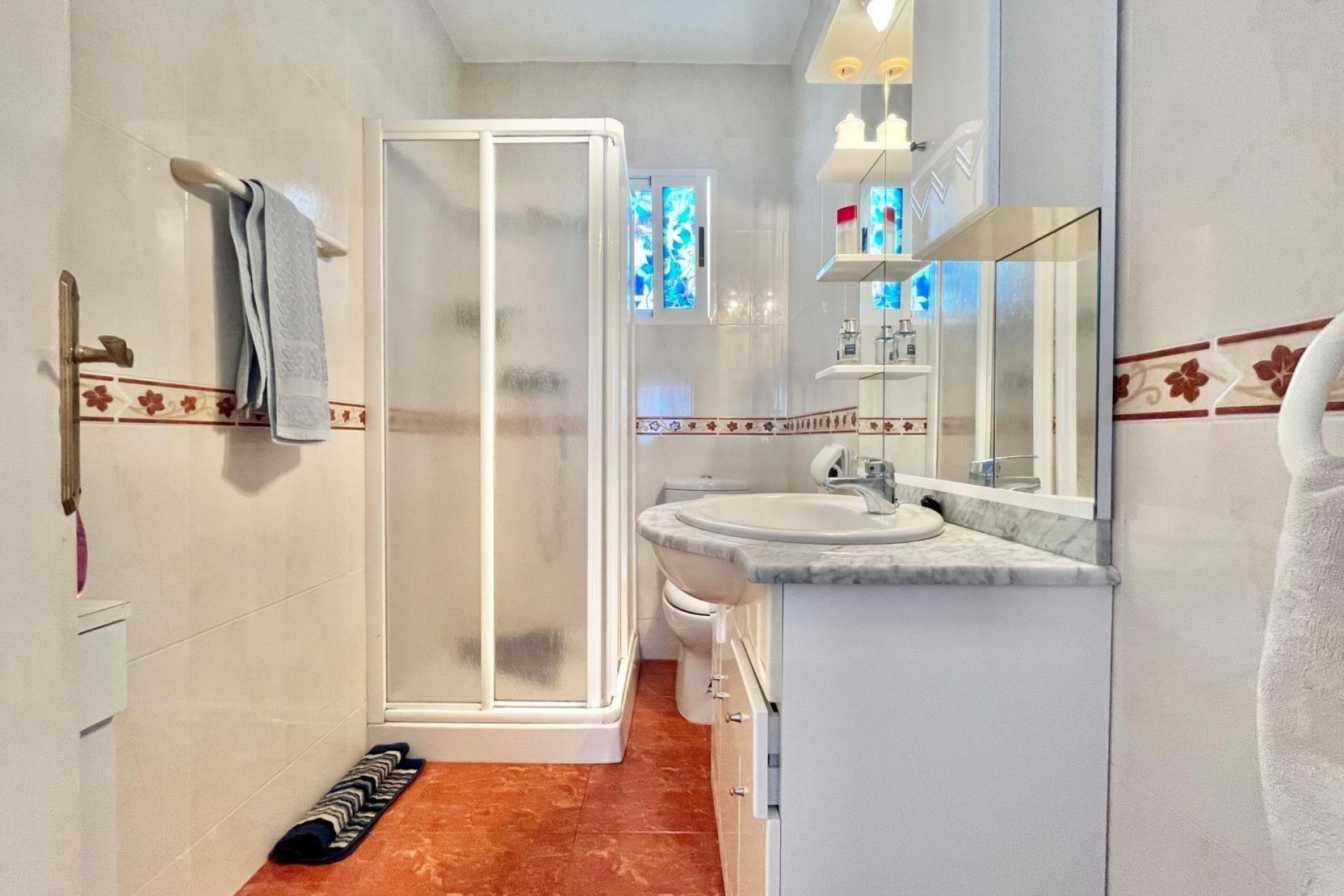 Återförsäljning - Apartment -
Torrevieja - Estacion De Autobuses