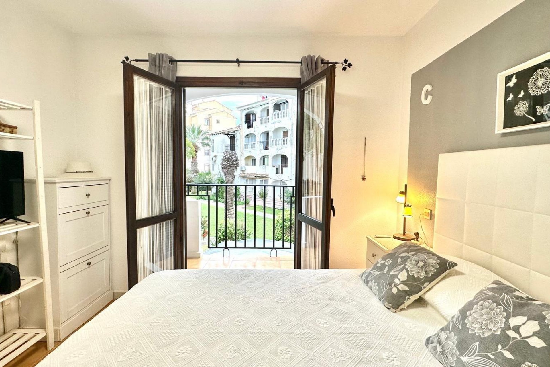 Återförsäljning - Apartment -
Torrevieja - Estacion De Autobuses