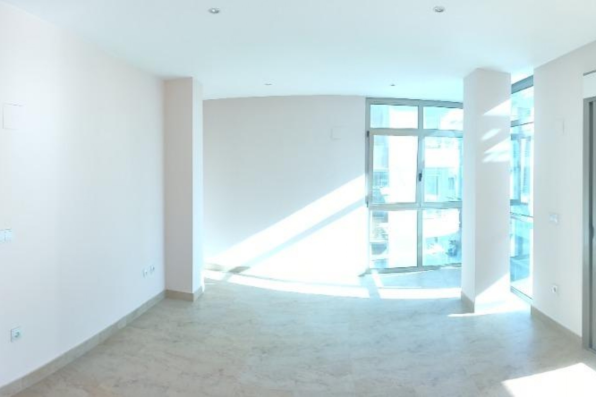 Återförsäljning - Apartment -
Torrevieja - Estacion De Autobuses