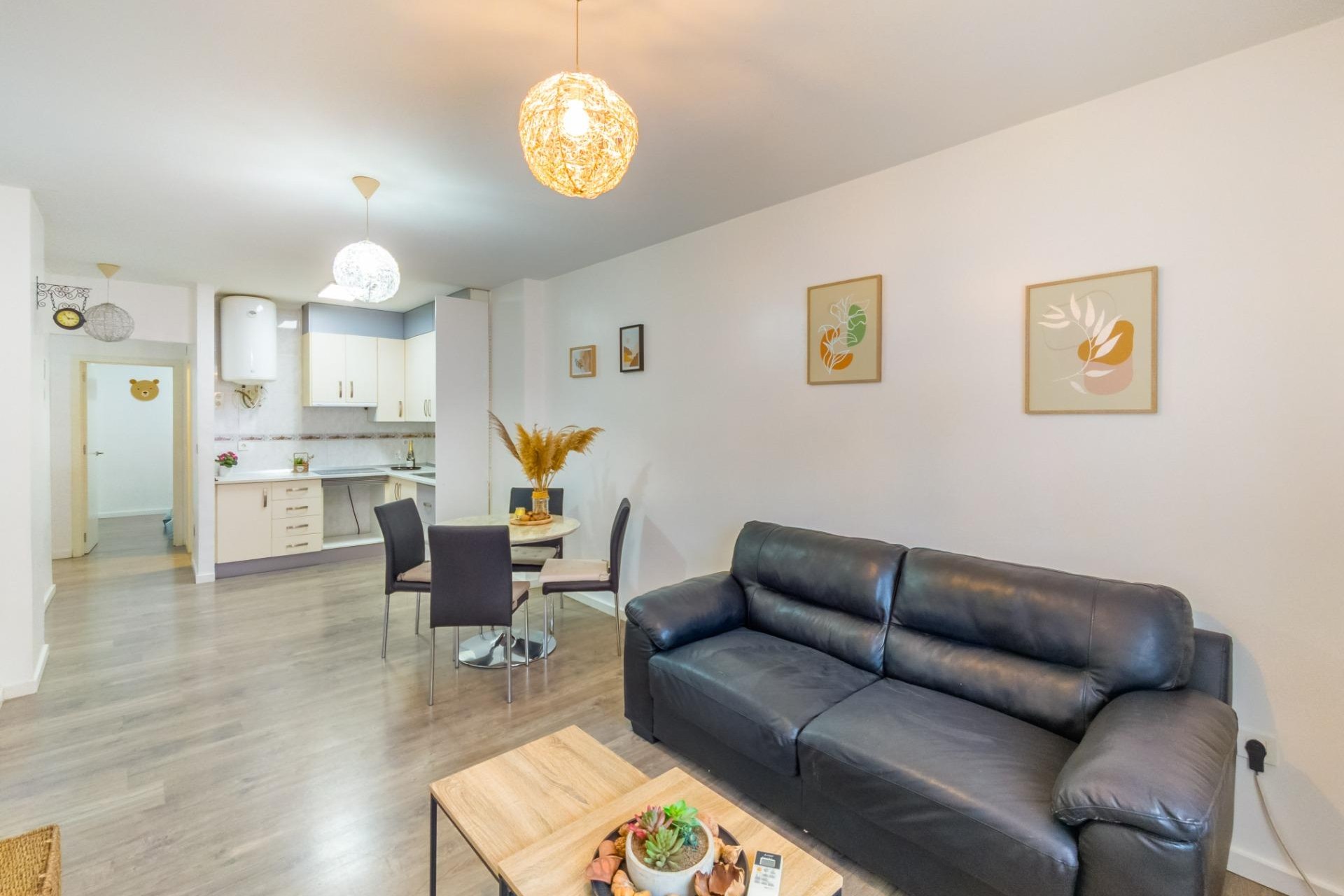 Återförsäljning - Apartment -
Torrevieja - Estacion De Autobuses