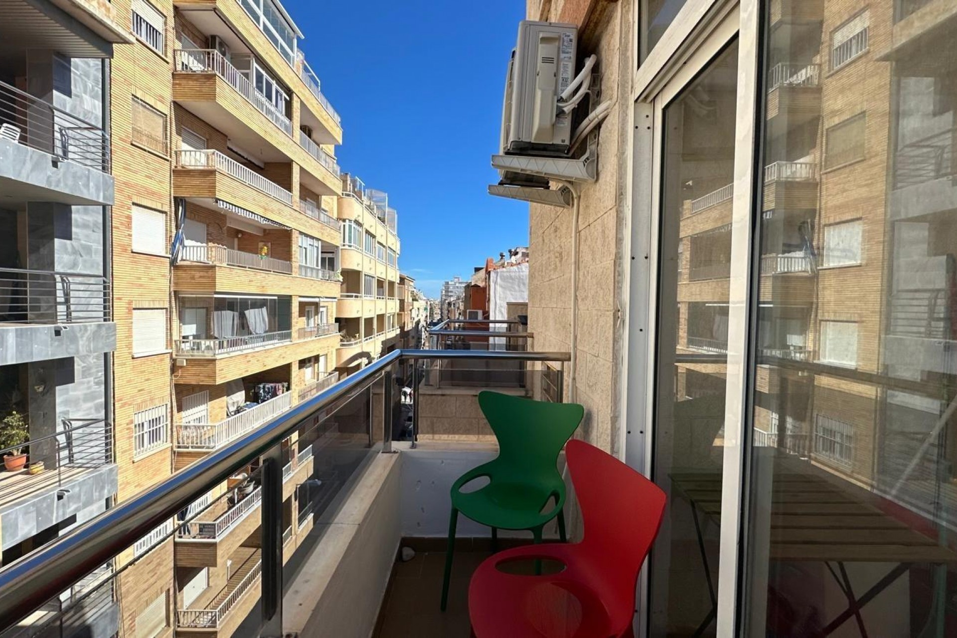 Återförsäljning - Apartment -
Torrevieja - Estacion De Autobuses