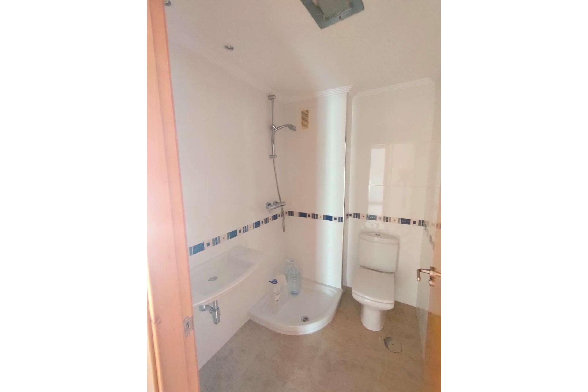 Återförsäljning - Apartment -
Torrevieja - Estacion De Autobuses