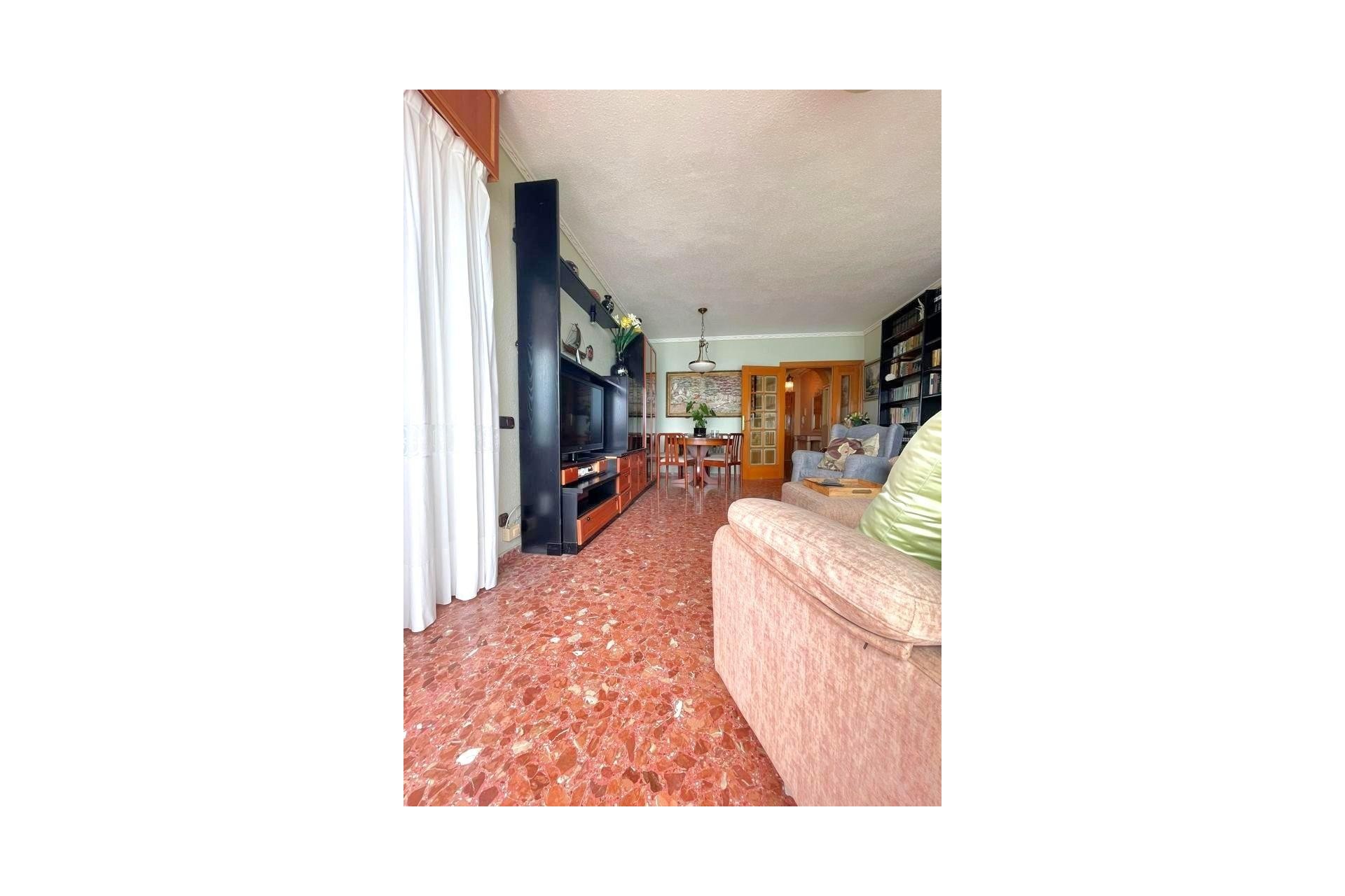 Återförsäljning - Apartment -
Torrevieja - Estacion De Autobuses