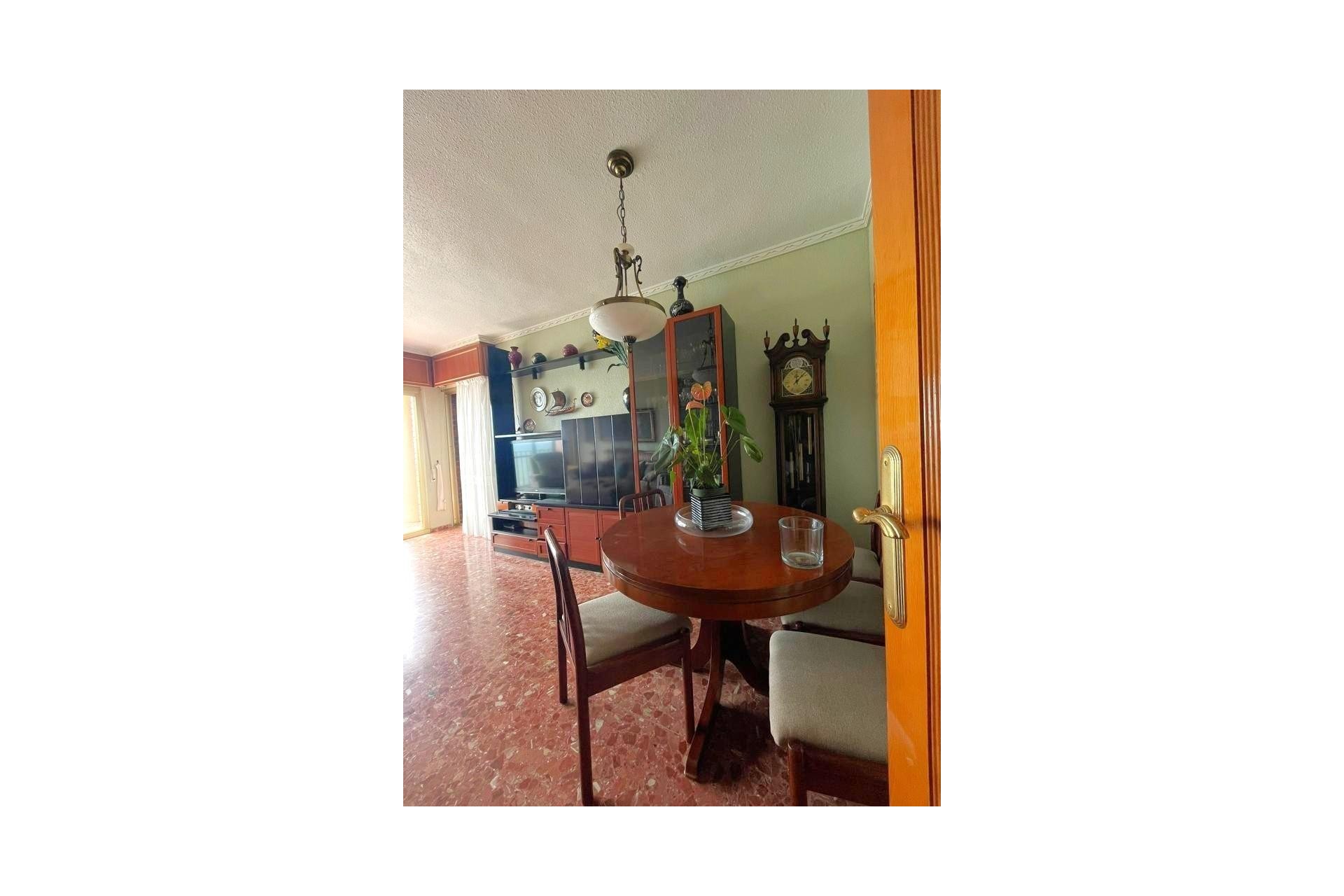 Återförsäljning - Apartment -
Torrevieja - Estacion De Autobuses