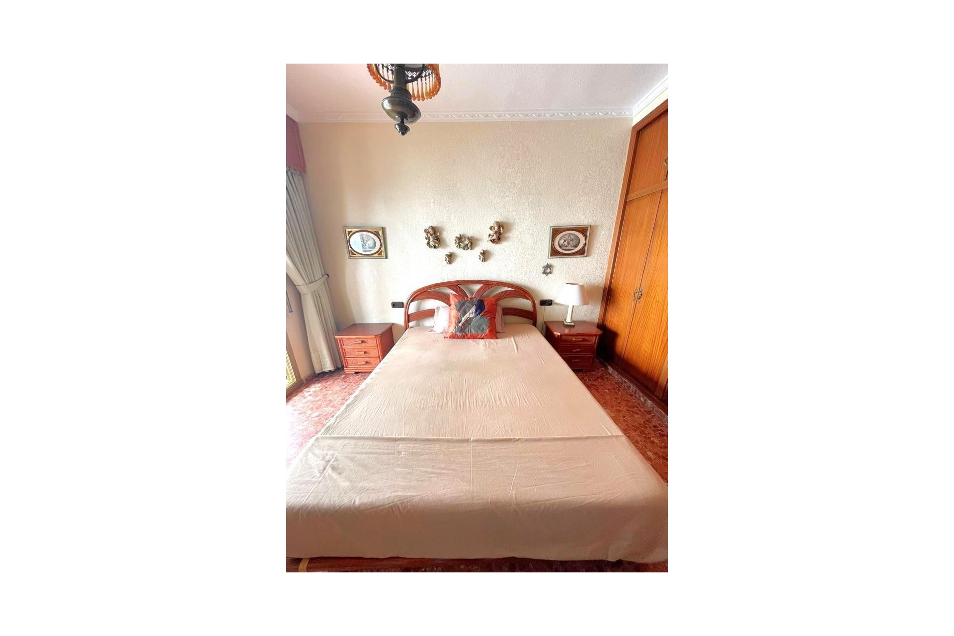 Återförsäljning - Apartment -
Torrevieja - Estacion De Autobuses