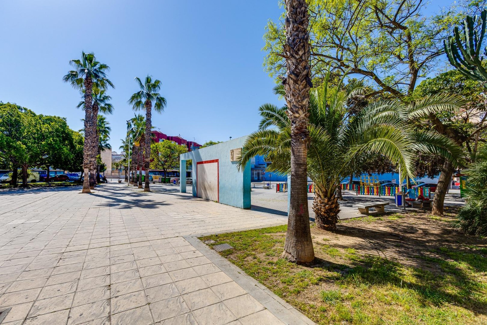 Återförsäljning - Apartment -
Torrevieja - Estacion De Autobuses