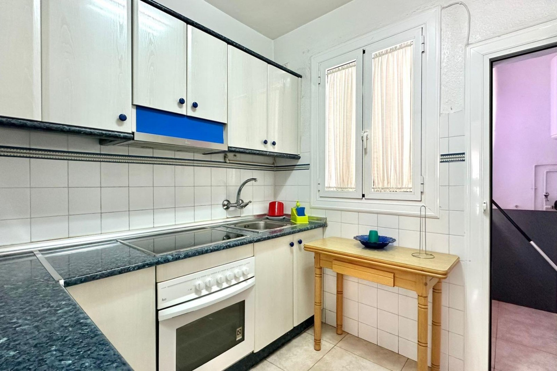 Återförsäljning - Apartment -
Torrevieja - Estacion De Autobuses