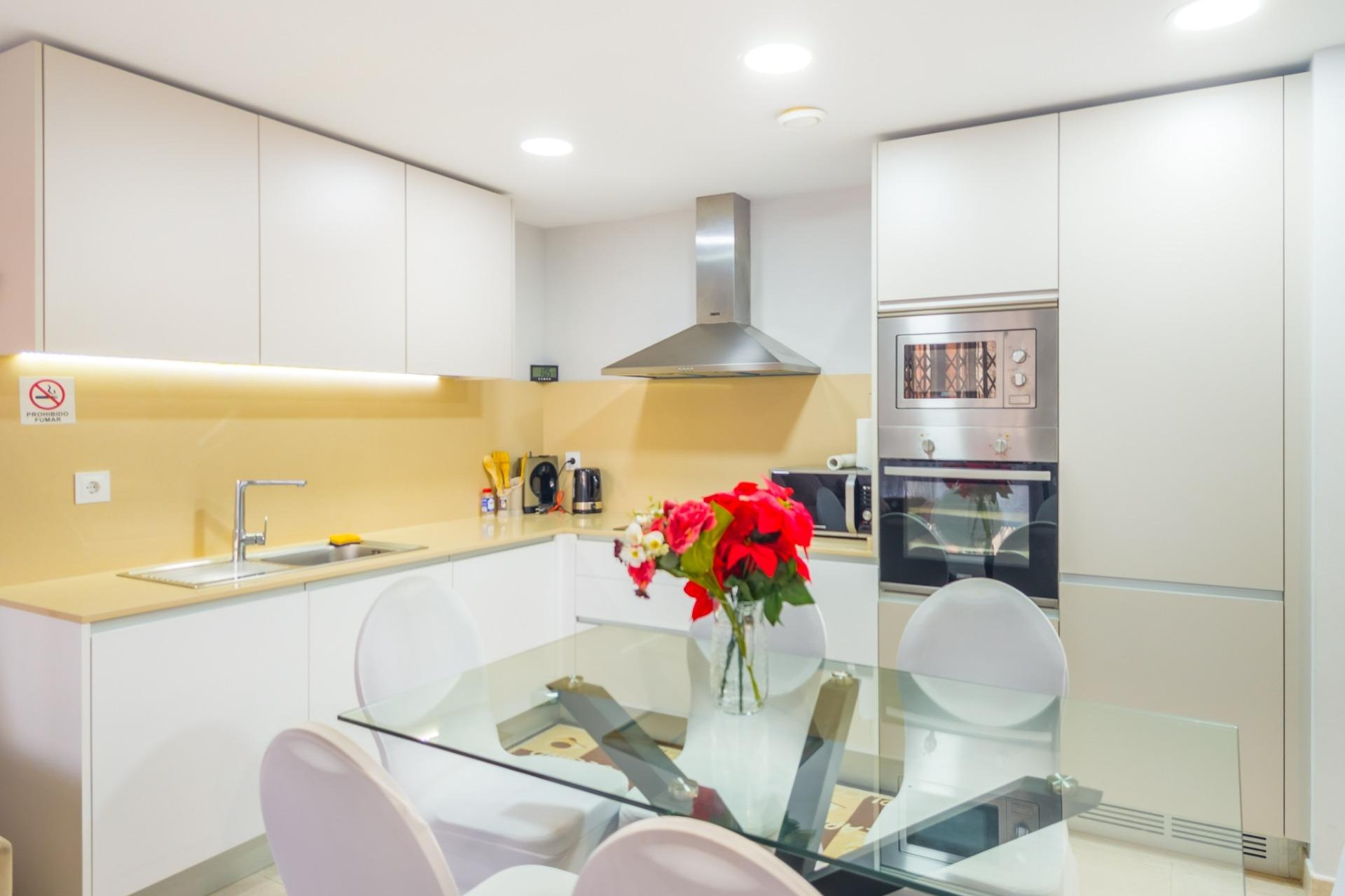 Återförsäljning - Apartment -
Torrevieja - Estacion De Autobuses