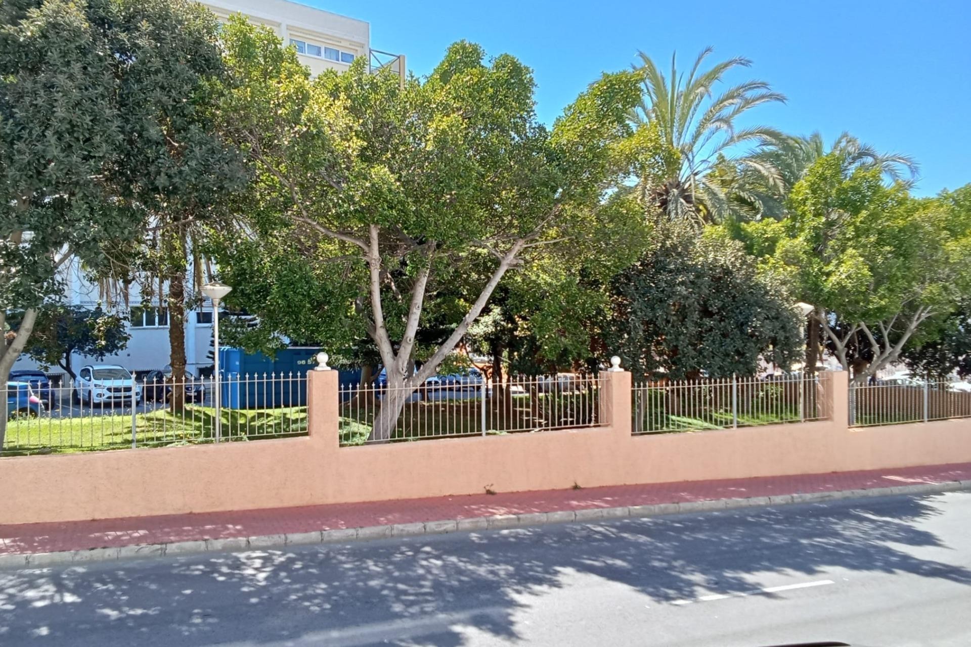 Återförsäljning - Apartment -
Torrevieja - Estacion De Autobuses