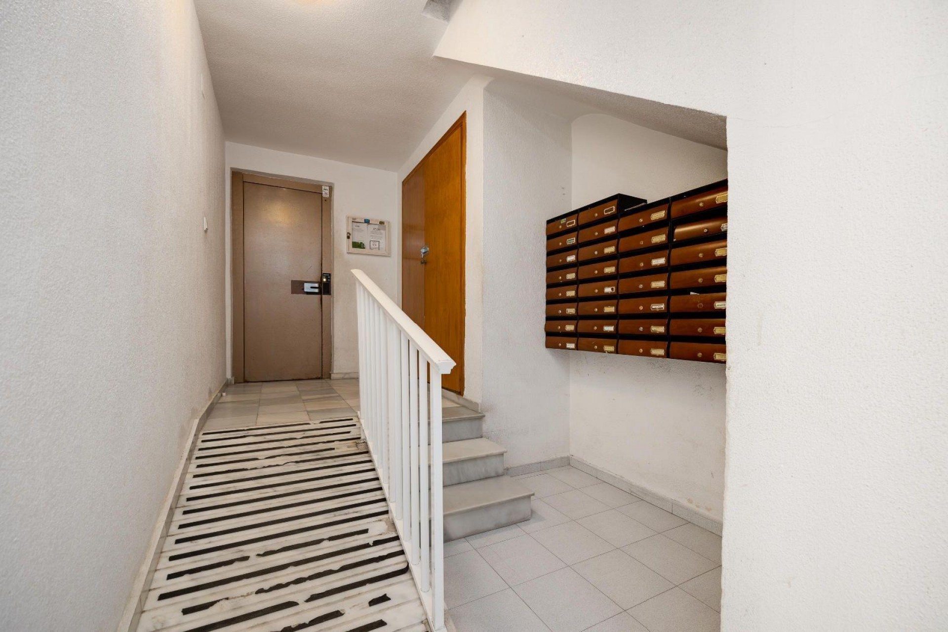 Återförsäljning - Apartment -
Torrevieja - Estacion De Autobuses