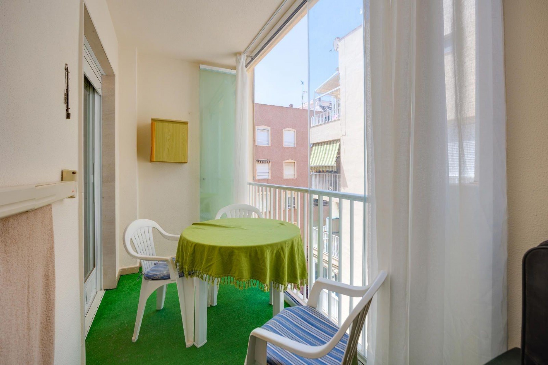 Återförsäljning - Apartment -
Torrevieja - Estacion De Autobuses