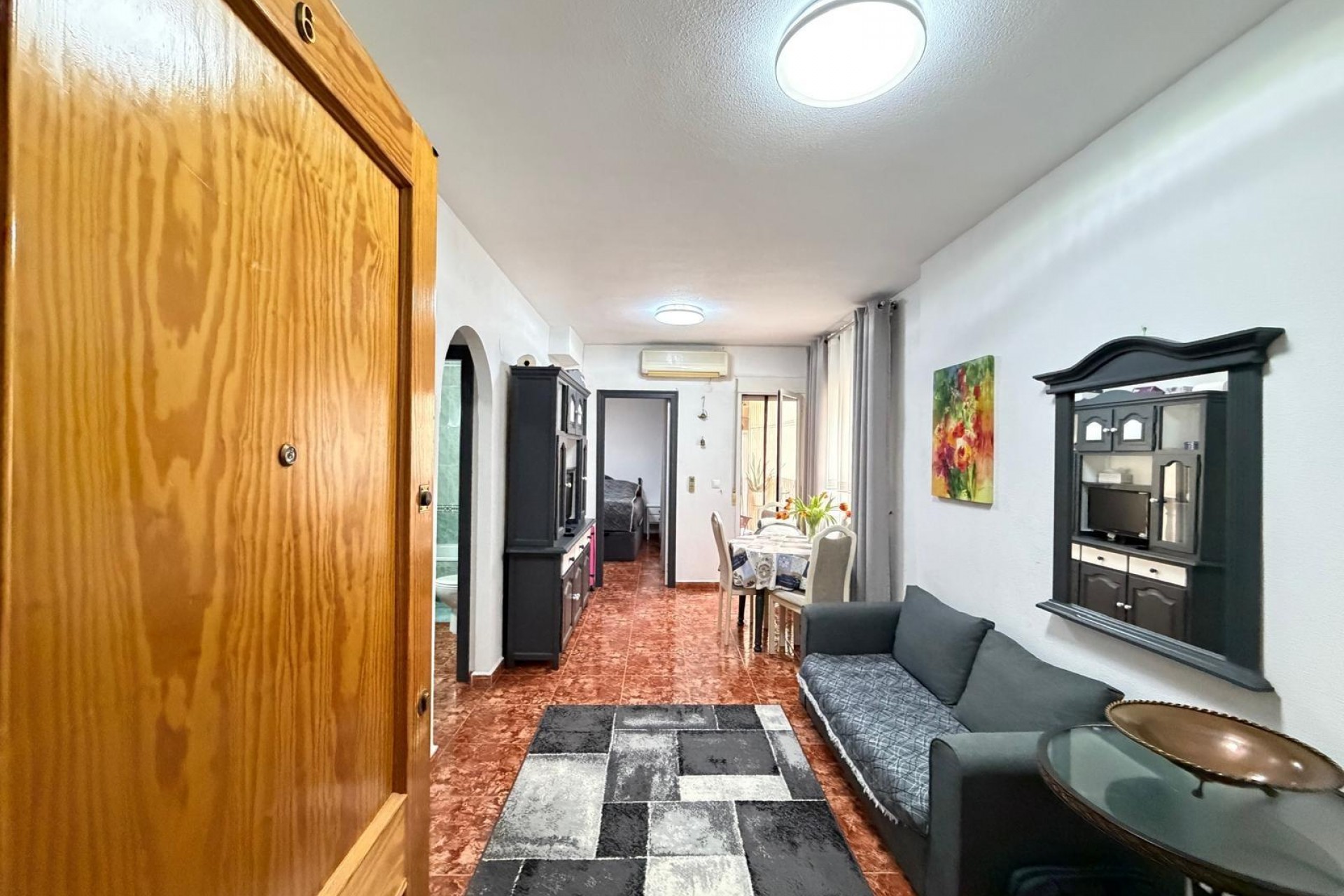 Återförsäljning - Apartment -
Torrevieja - Estacion De Autobuses
