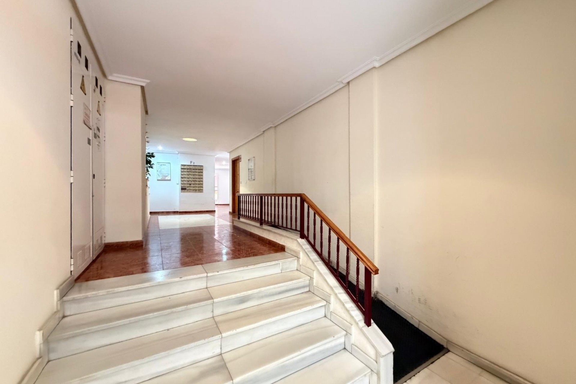 Återförsäljning - Apartment -
Torrevieja - Estacion De Autobuses