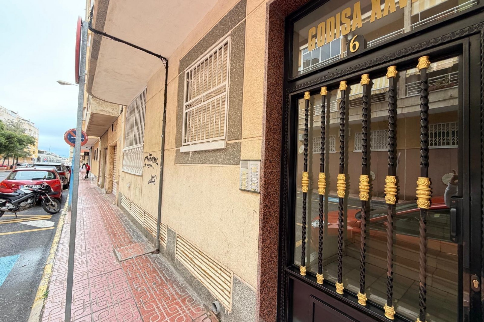 Återförsäljning - Apartment -
Torrevieja - Estacion De Autobuses