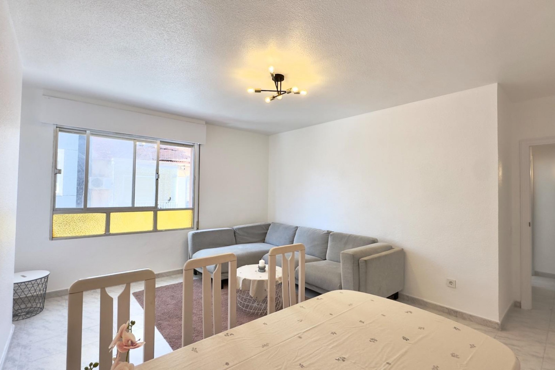 Återförsäljning - Apartment -
Torrevieja - Estacion De Autobuses