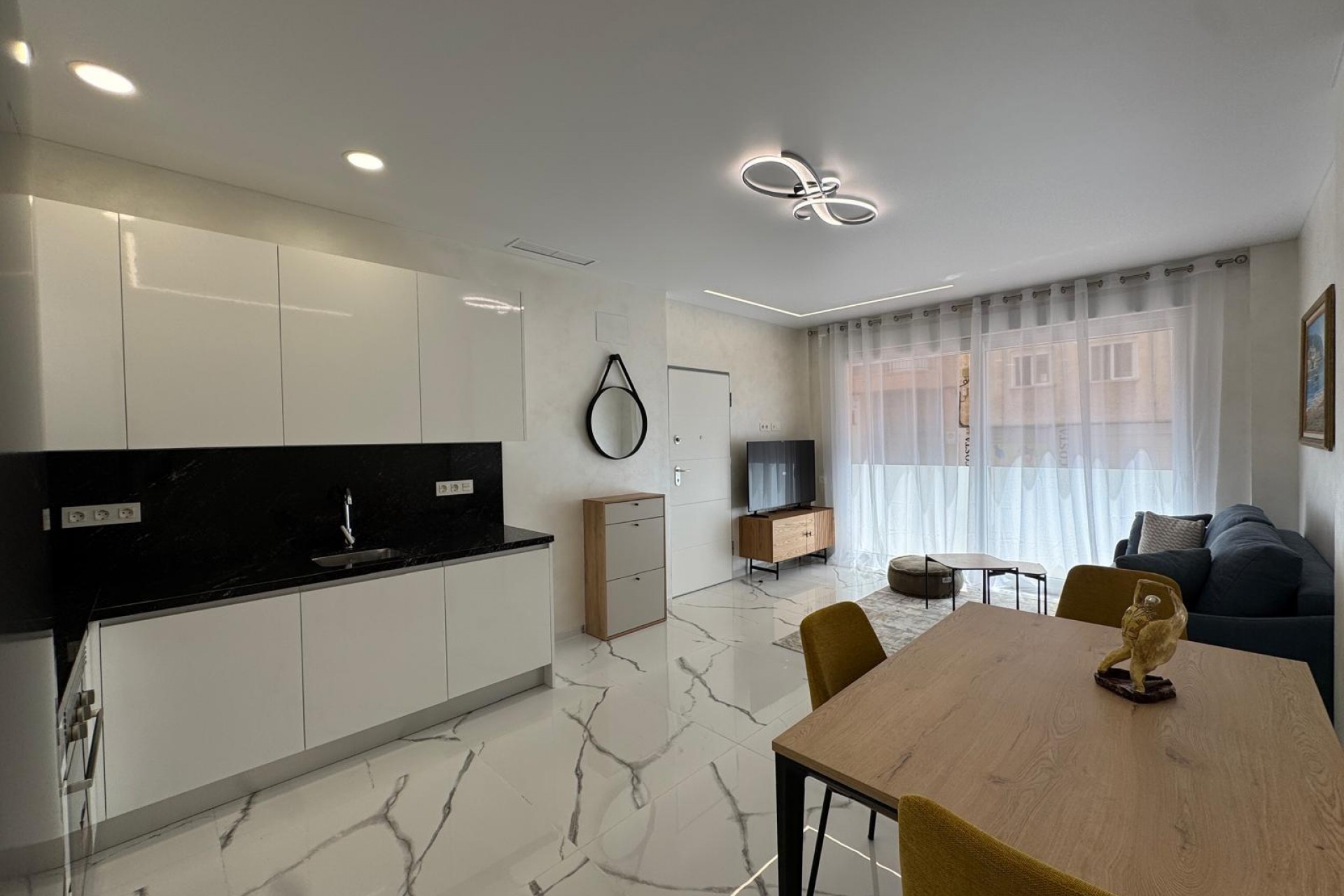Återförsäljning - Apartment -
Torrevieja - Estacion De Autobuses