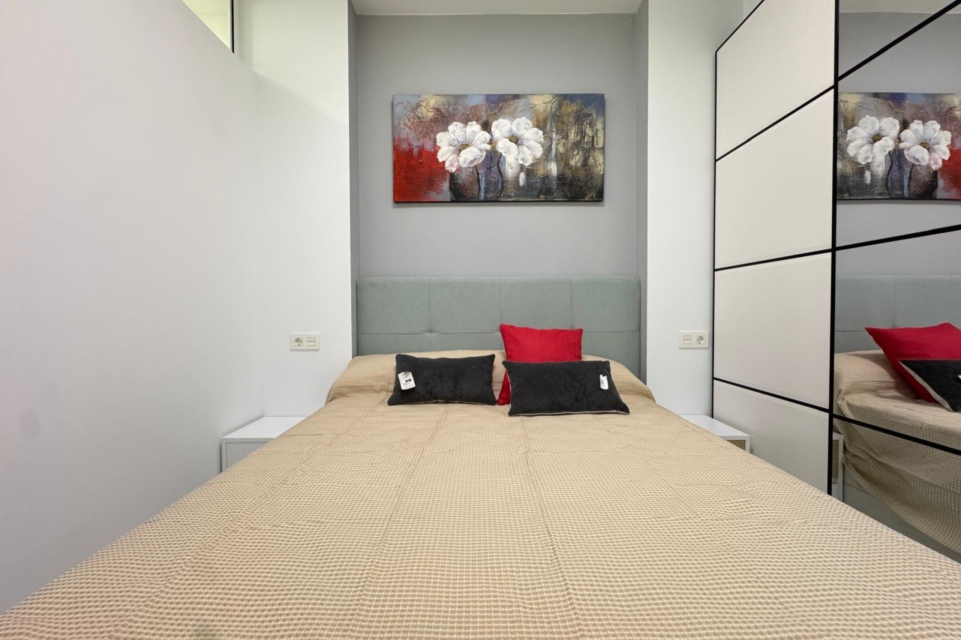 Återförsäljning - Apartment -
Torrevieja - Estacion De Autobuses