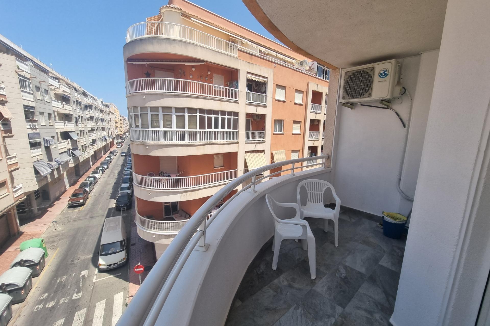 Återförsäljning - Apartment -
Torrevieja - Estacion De Autobuses