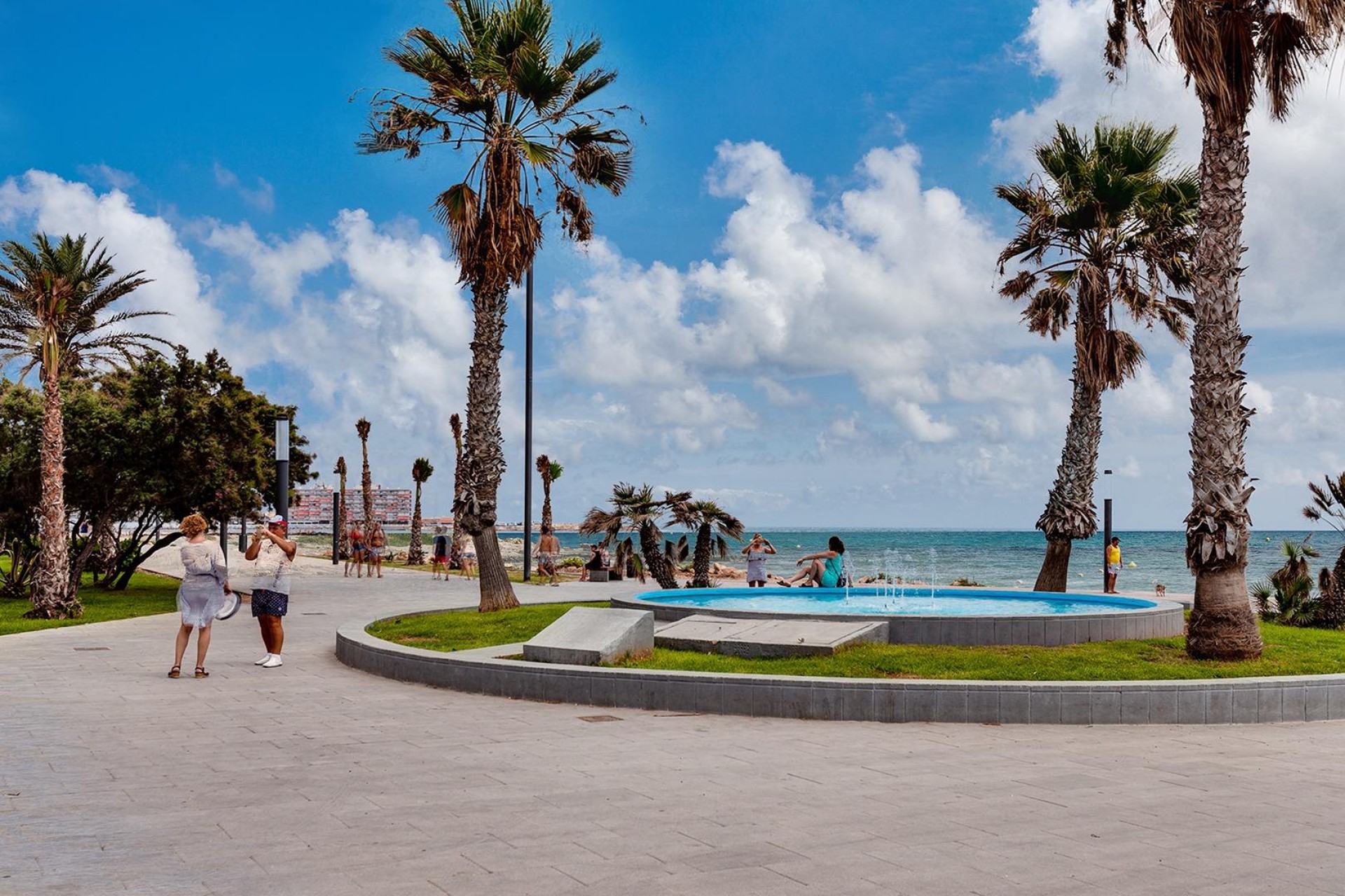 Återförsäljning - Apartment -
Torrevieja - Estacion De Autobuses
