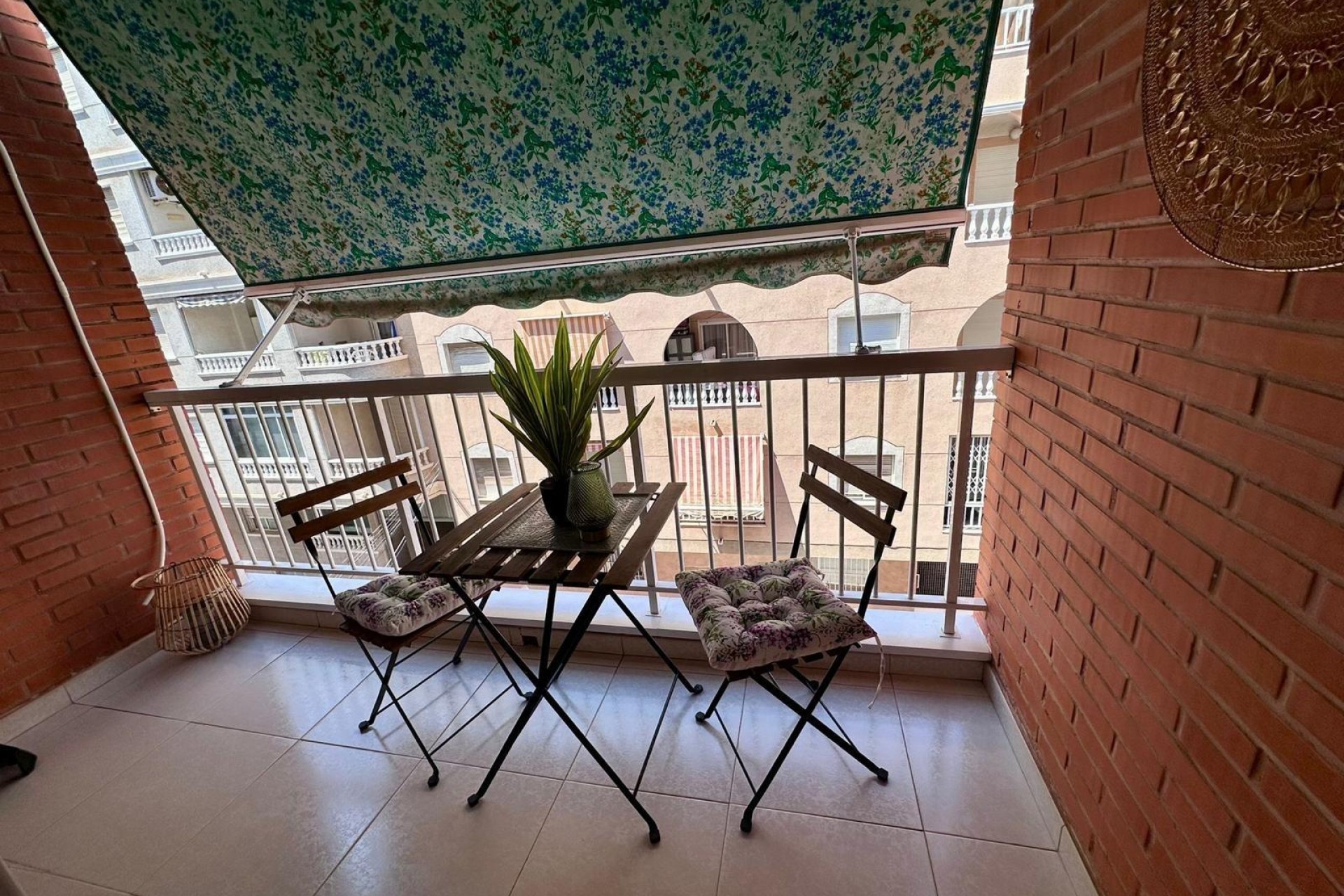 Återförsäljning - Apartment -
Torrevieja - Estacion De Autobuses