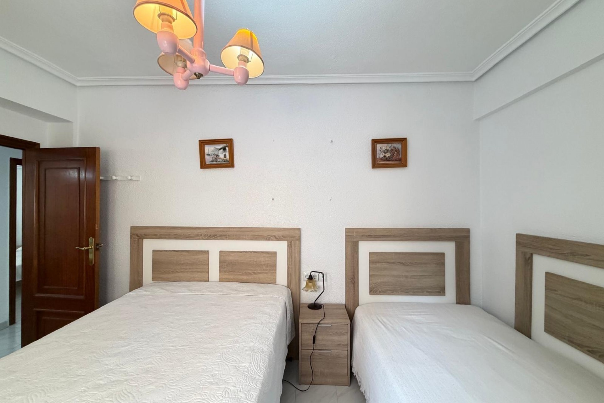 Återförsäljning - Apartment -
Torrevieja - Estacion De Autobuses