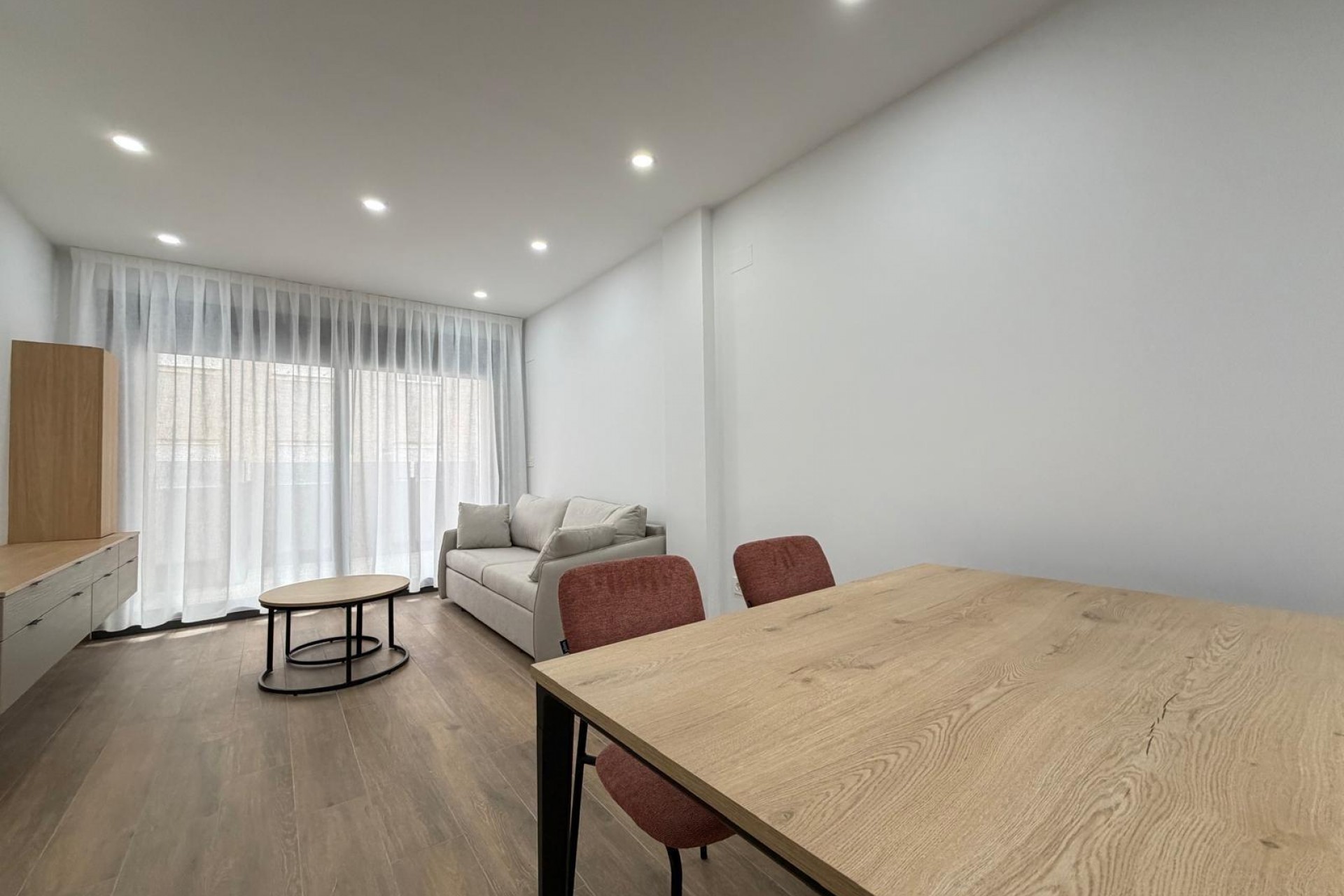 Återförsäljning - Apartment -
Torrevieja - Estacion De Autobuses