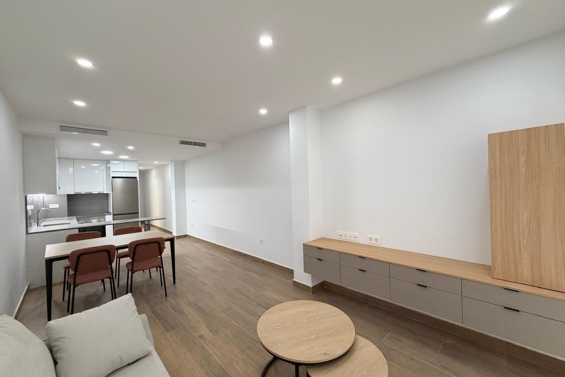Återförsäljning - Apartment -
Torrevieja - Estacion De Autobuses