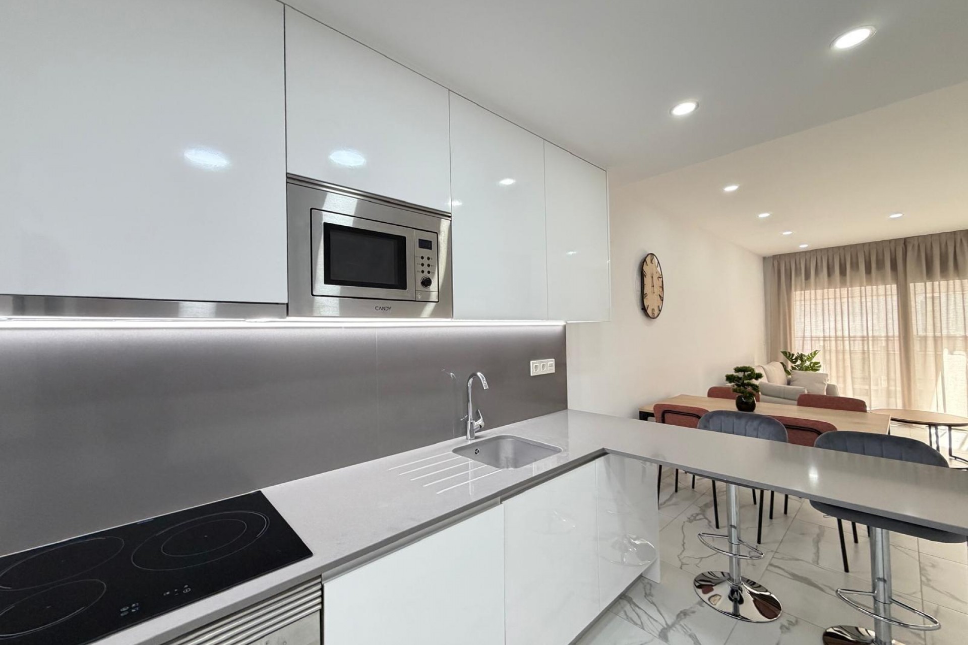 Återförsäljning - Apartment -
Torrevieja - Estacion De Autobuses