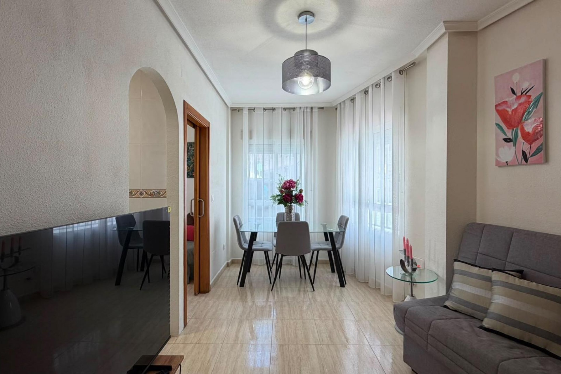 Återförsäljning - Apartment -
Torrevieja - Estacion De Autobuses