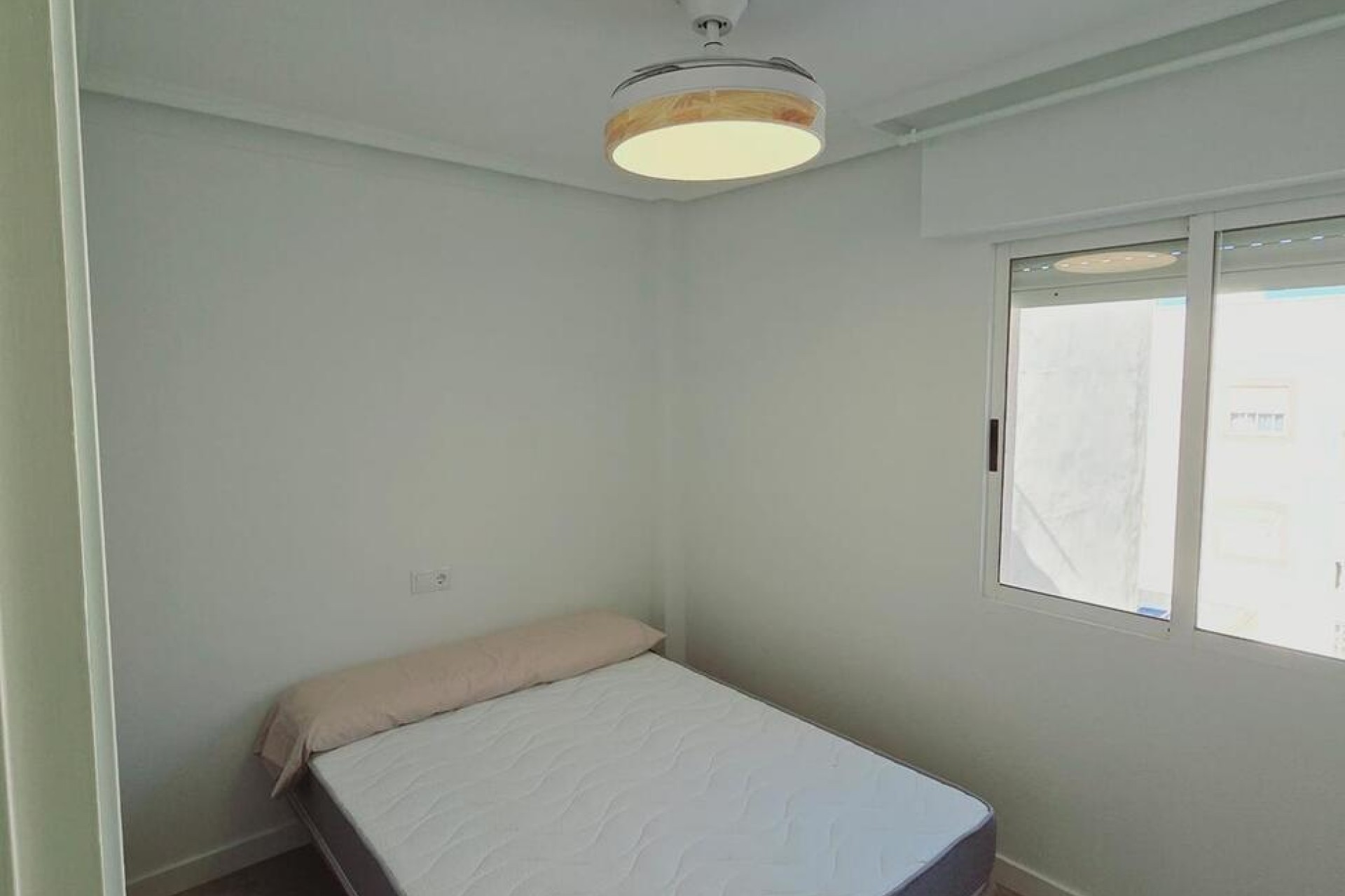 Återförsäljning - Apartment -
Torrevieja - Habaneras