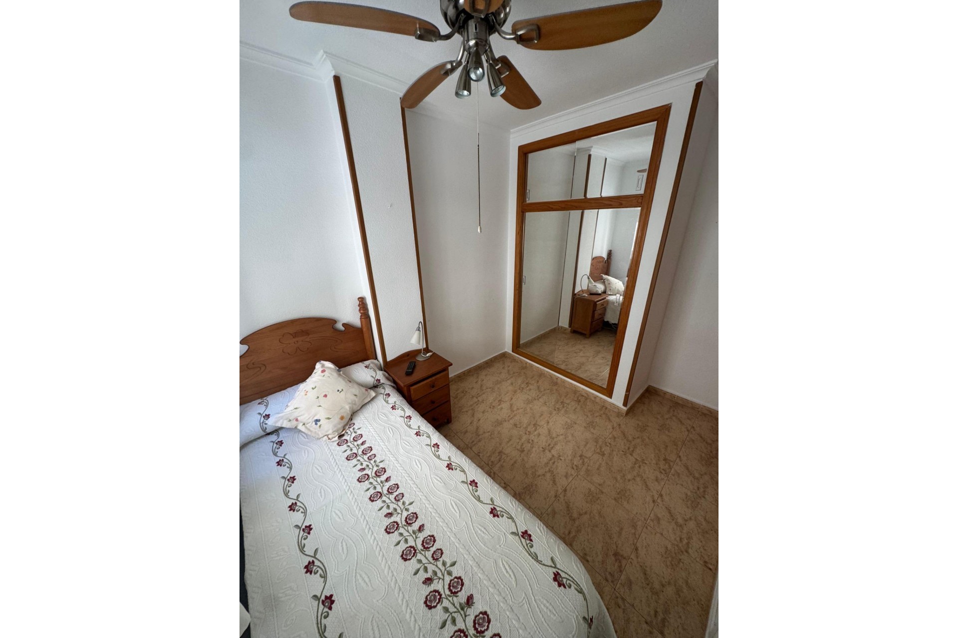 Återförsäljning - Apartment -
Torrevieja - Habaneras