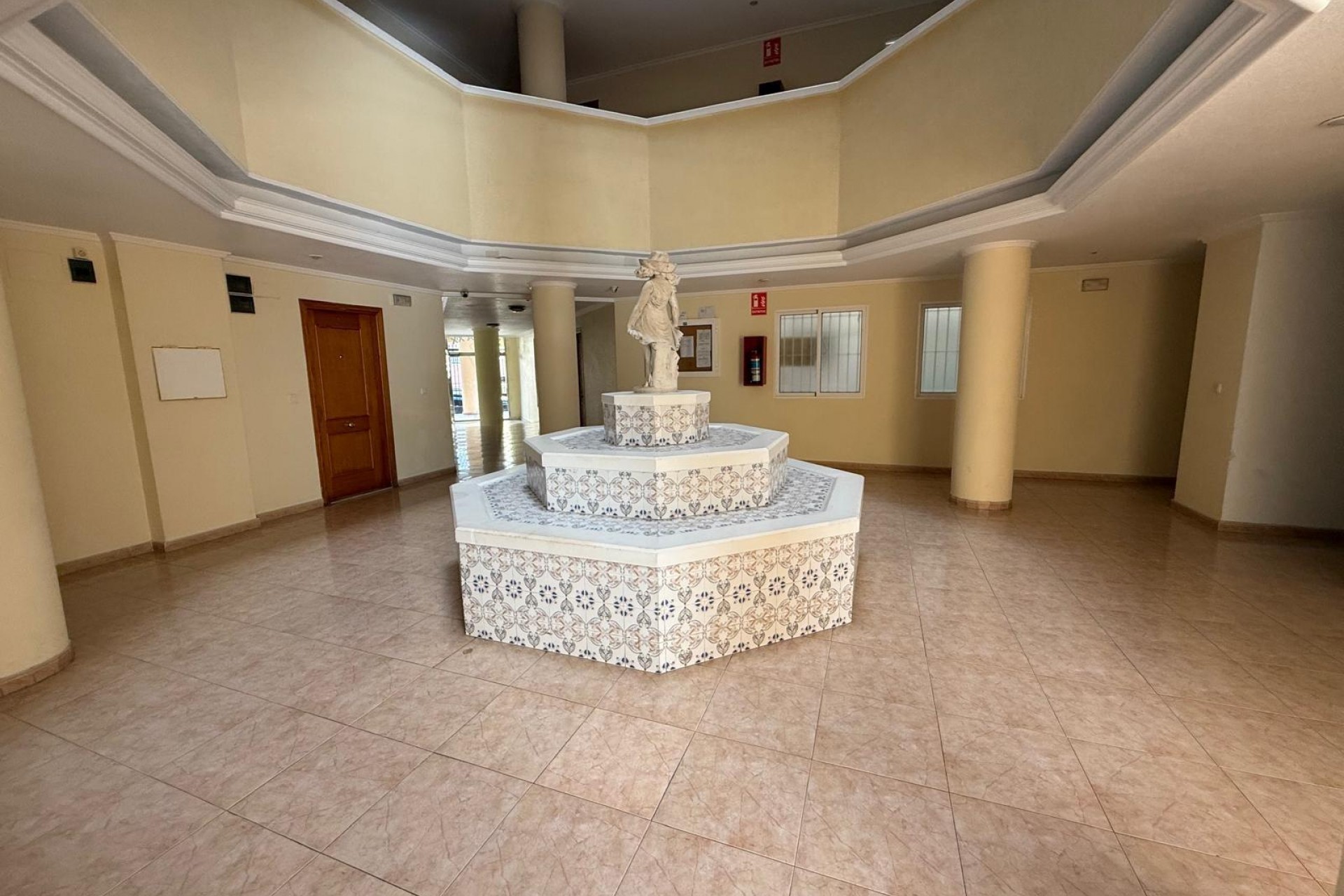 Återförsäljning - Apartment -
Torrevieja - Habaneras