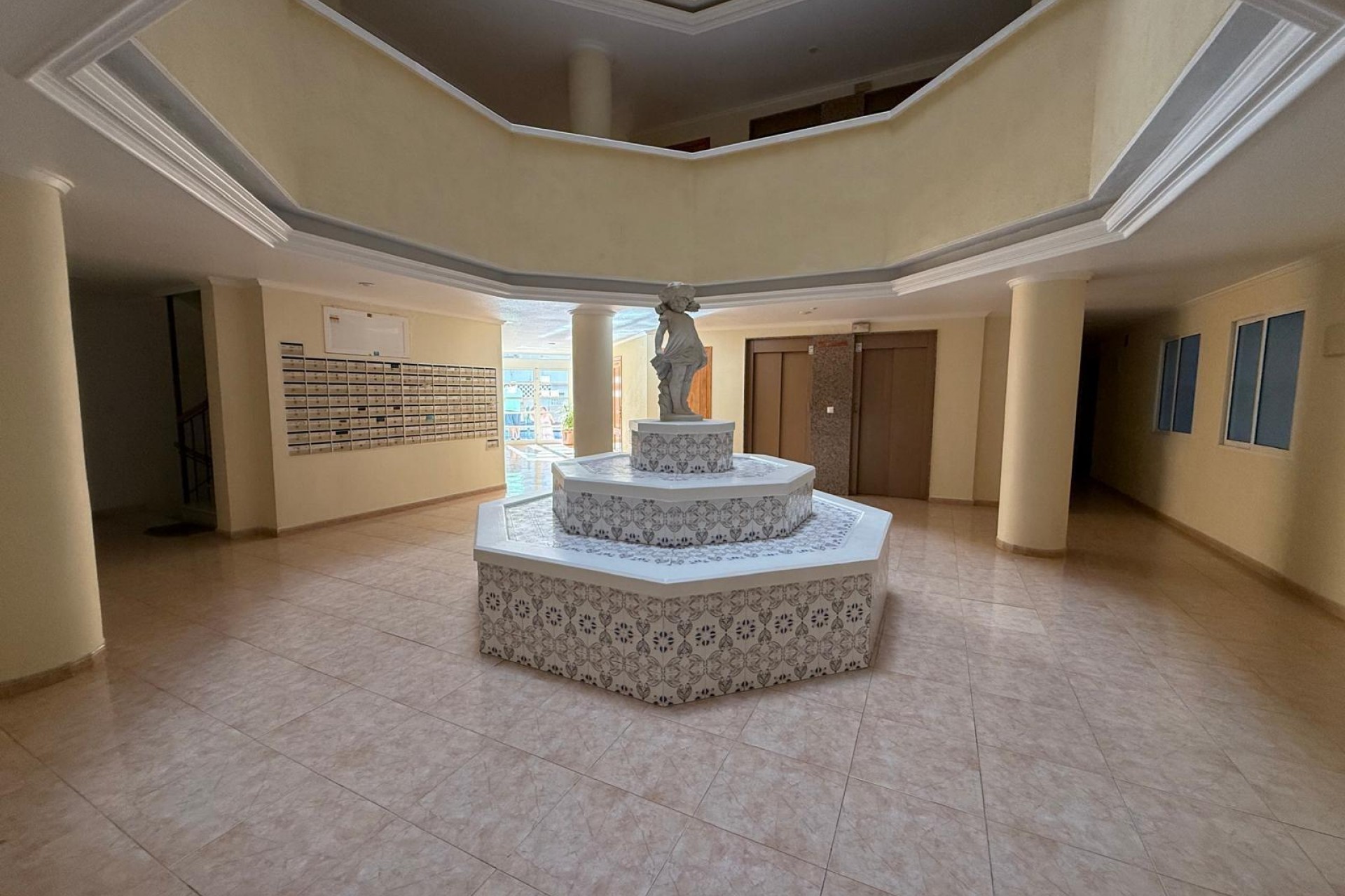 Återförsäljning - Apartment -
Torrevieja - Habaneras