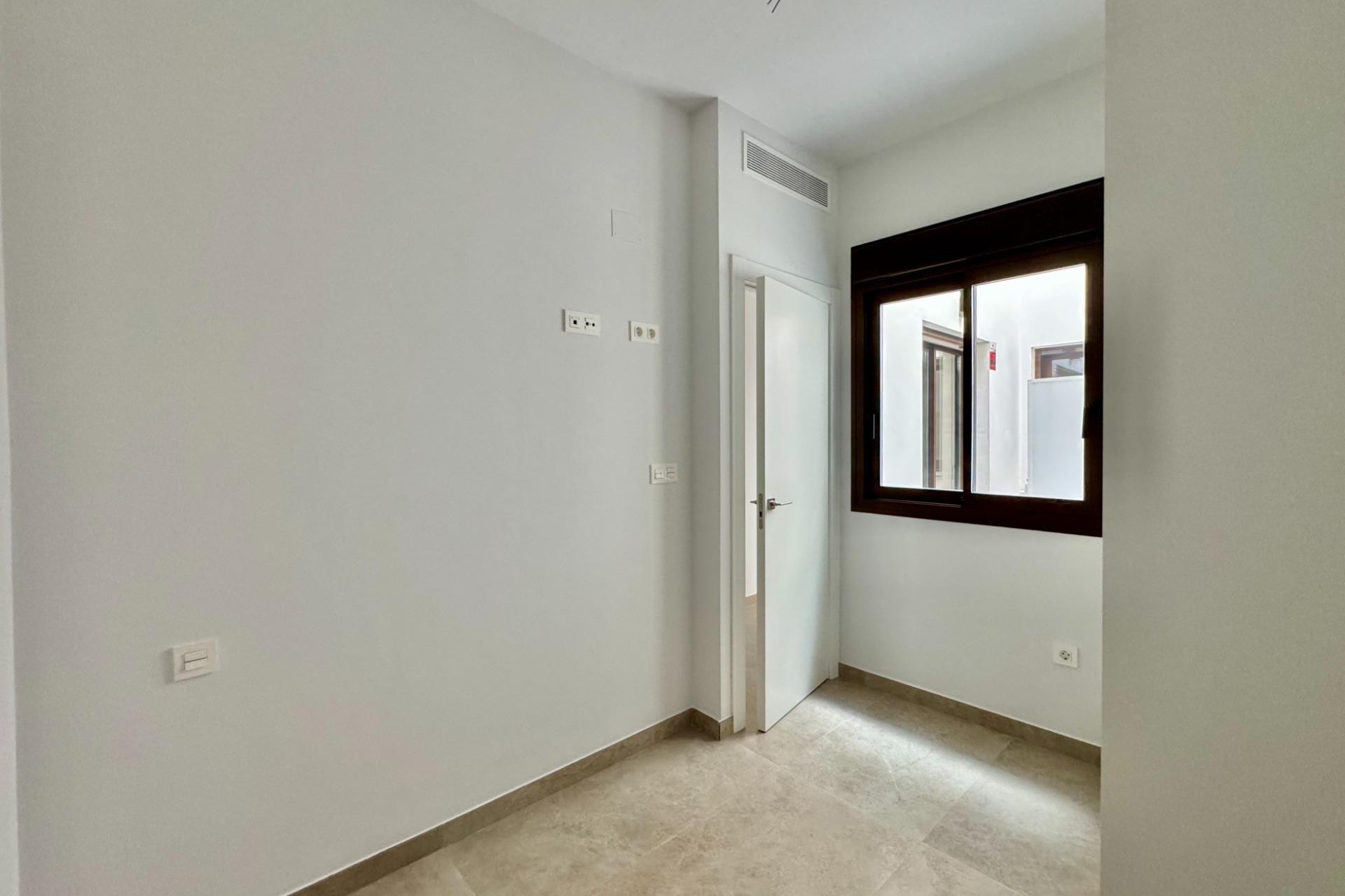 Återförsäljning - Apartment -
Torrevieja - Habaneras