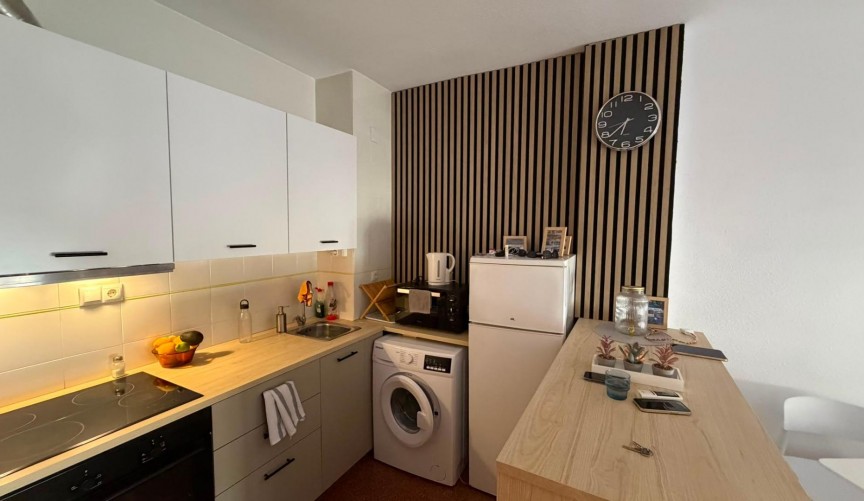 Återförsäljning - Apartment -
Torrevieja - Habaneras