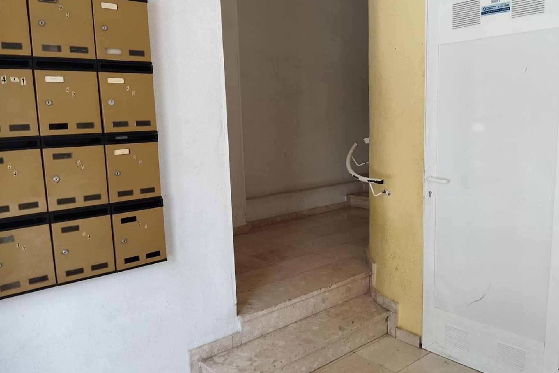 Återförsäljning - Apartment -
Torrevieja - Habaneras