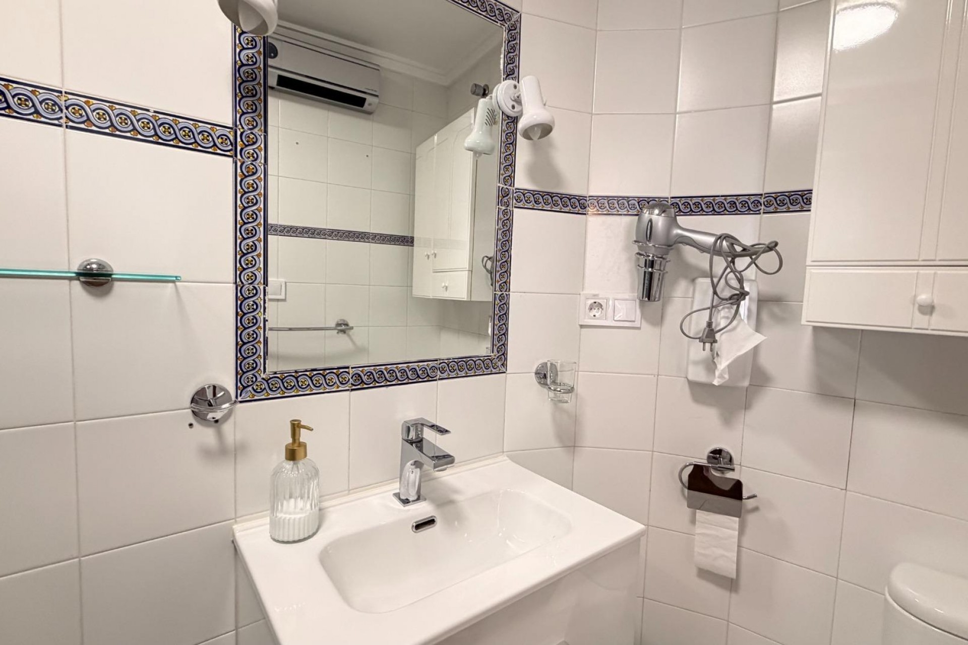 Återförsäljning - Apartment -
Torrevieja - Habaneras