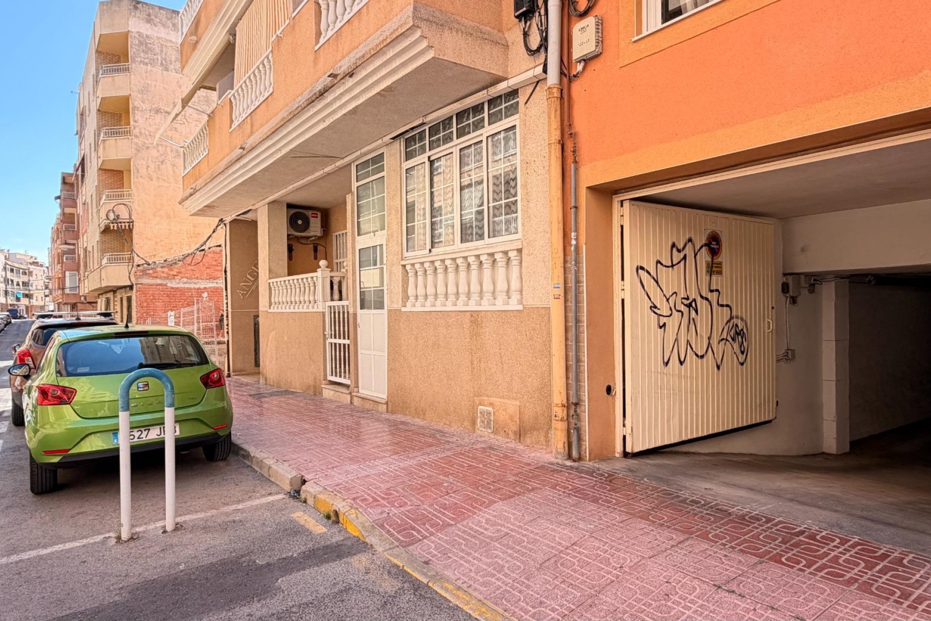 Återförsäljning - Apartment -
Torrevieja - Habaneras