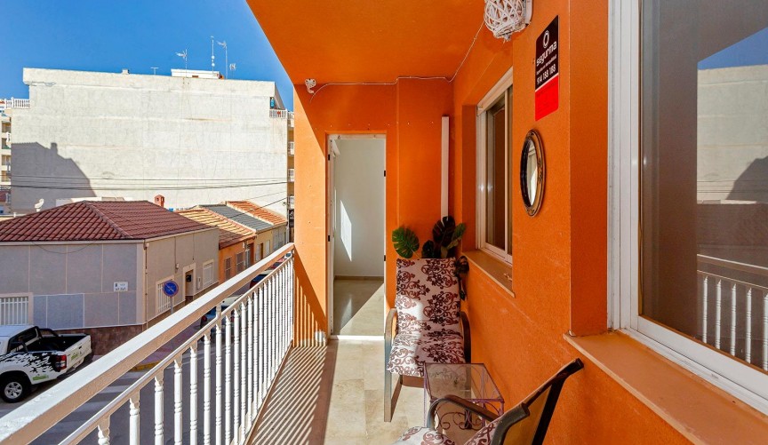 Återförsäljning - Apartment -
Torrevieja - La Mata Pueblo