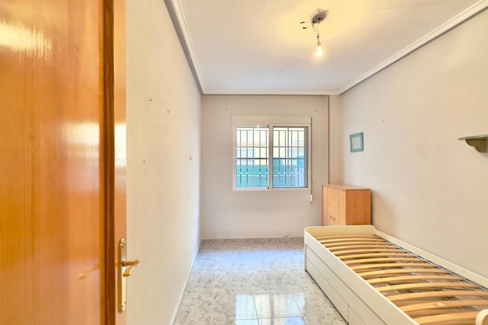 Återförsäljning - Apartment -
Torrevieja - La Mata Pueblo