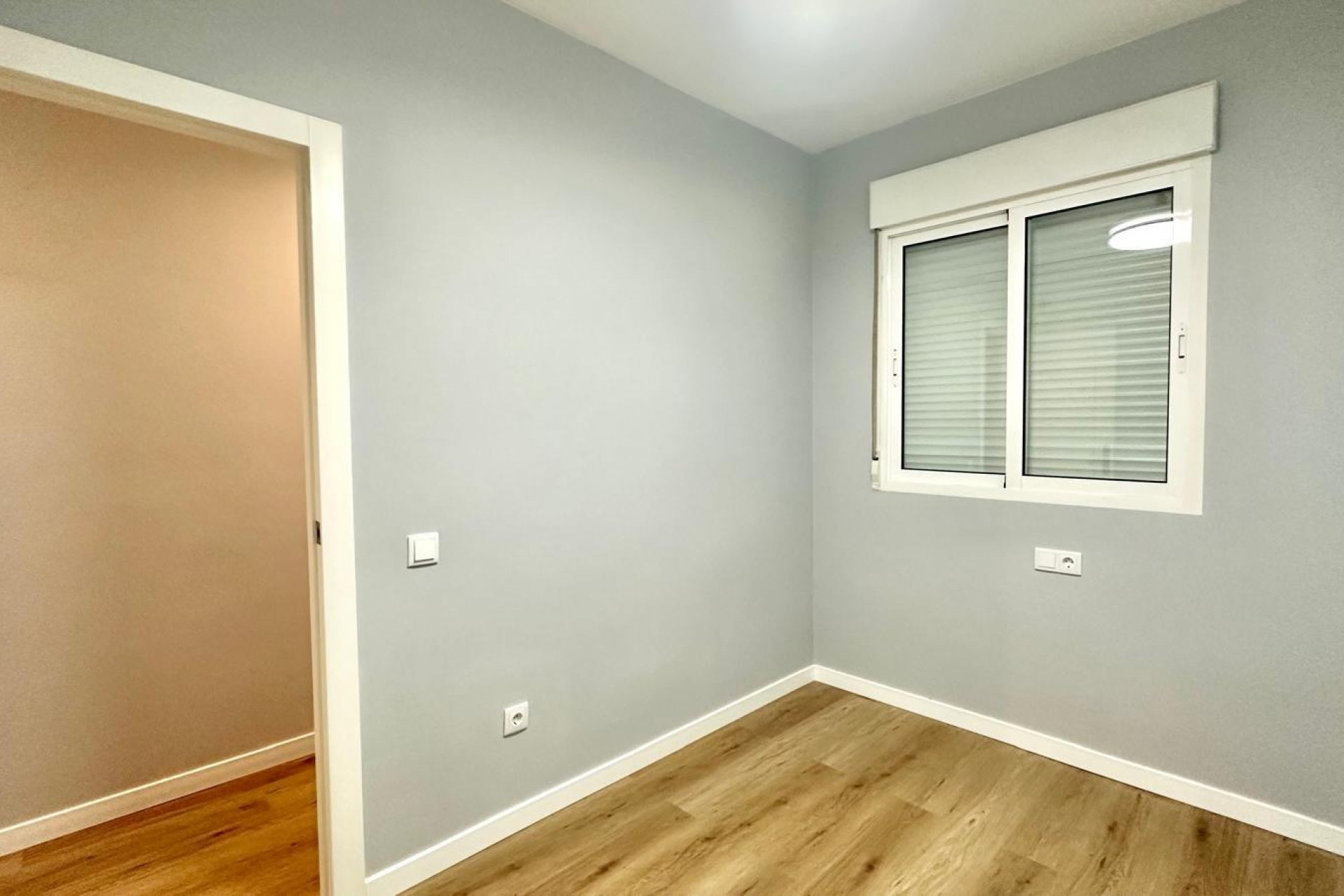 Återförsäljning - Apartment -
Torrevieja - La Mata Pueblo