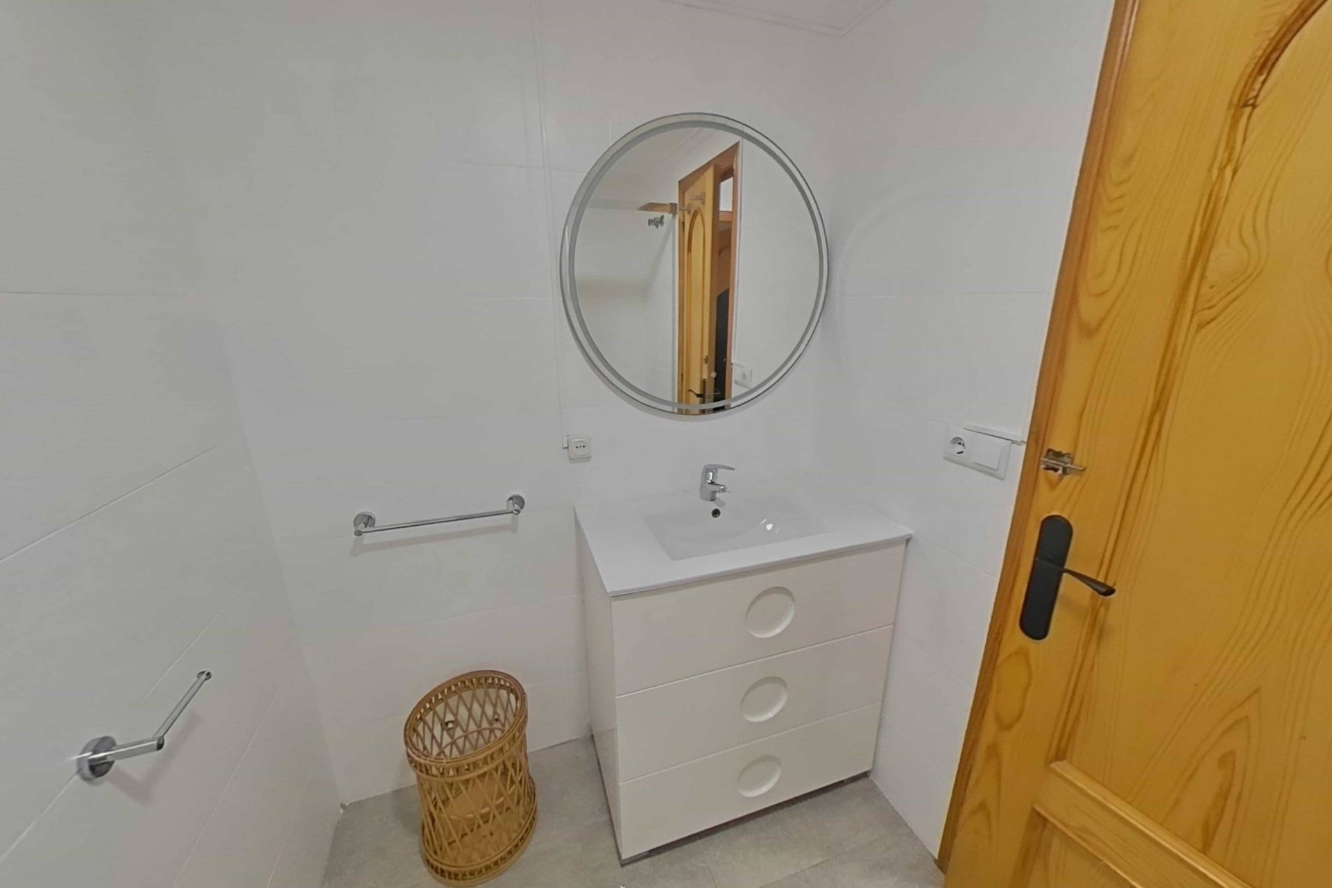 Återförsäljning - Apartment -
Torrevieja - La Mata Pueblo